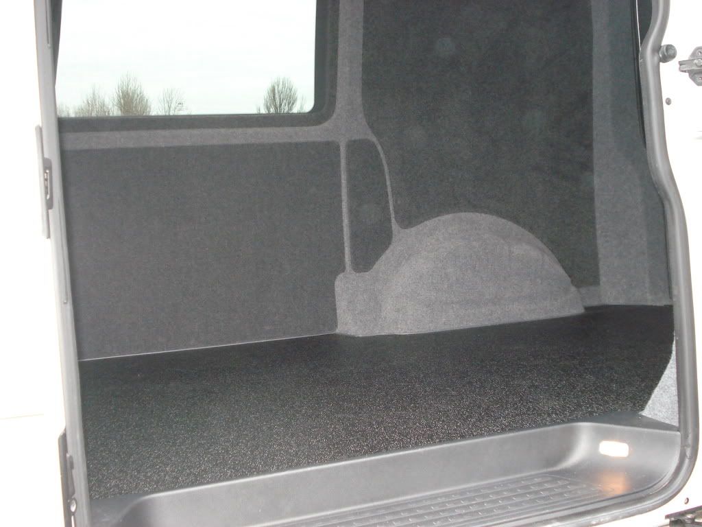 carpet lining two colours? VW T4 Forum VW T5 Forum