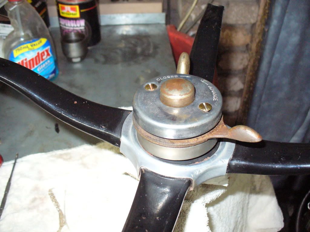 [Linked Image from i1091.photobucket.com]
