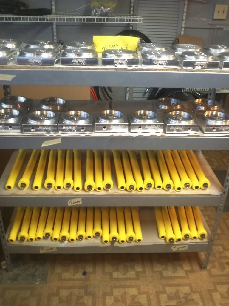 SHOWTIME HYDRAULICS WE'RE BACK! Page 9 Lowrider Forums