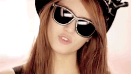 f(x) hot summer gif Krystal sunglasses