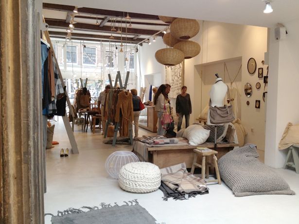 photo Sukha-Amsterdam_estanochesoyunaprincesa_zpsa2c68df9.jpg