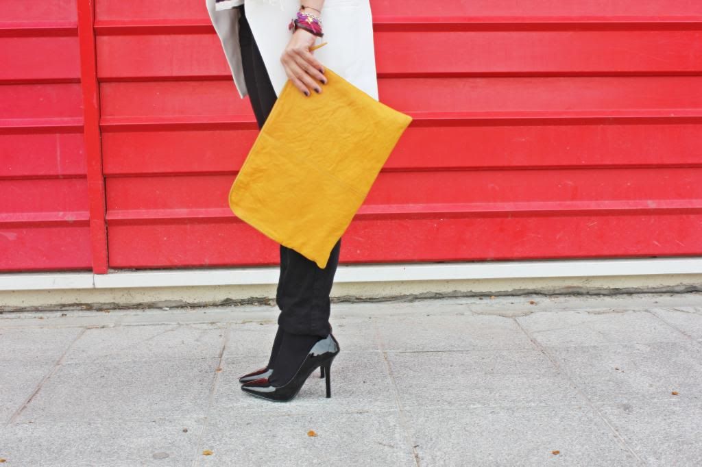 photo streetstyle_chalecoblanco_estanochesoyunaprincesa_02_zps6e03582d.jpg