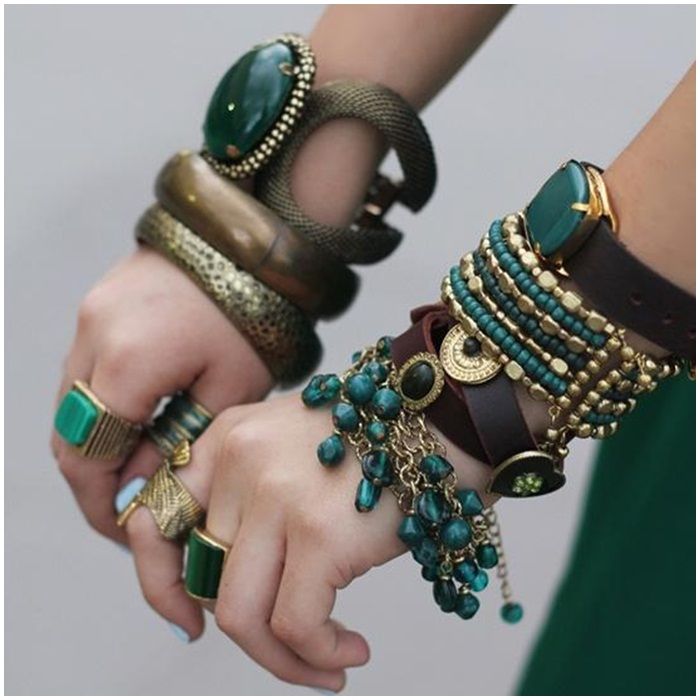 street_style_green_color_esmeralda_estanochesoyunaprincesa verdeesmeralda_street_style_estanochesoyunaprincesa.jpg