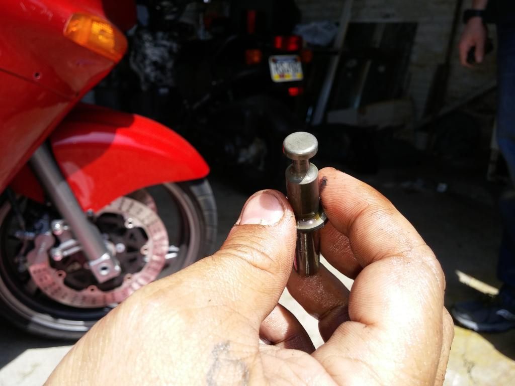 What can make a clutch cable tighten? Kawasaki Ninja ZX6R Forum