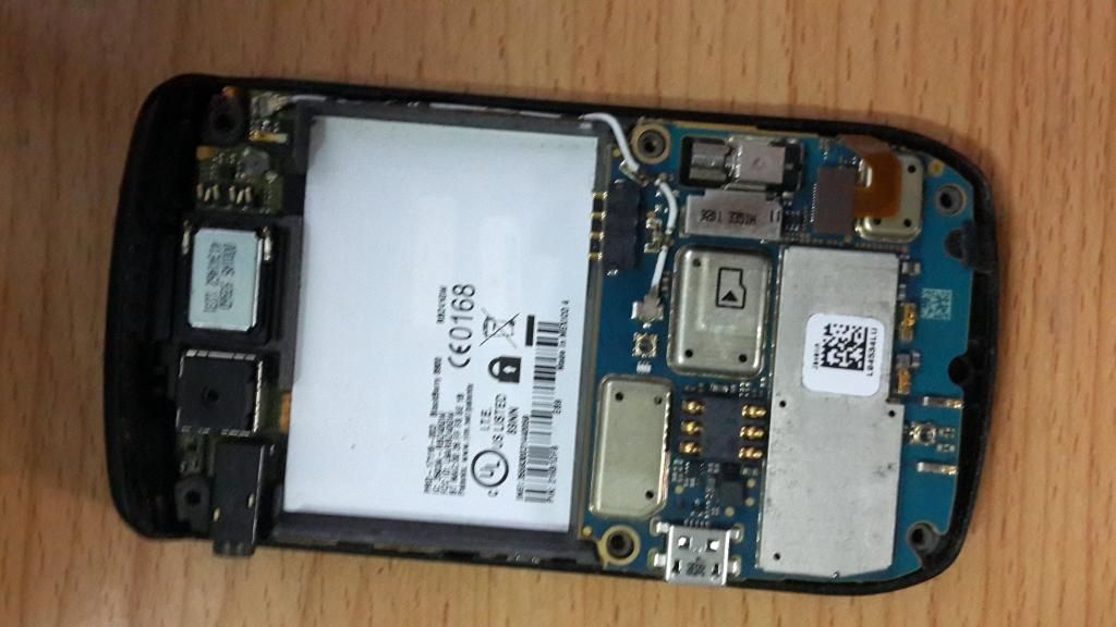 BB 8900 main zin giá chữa cháy đây! - 2