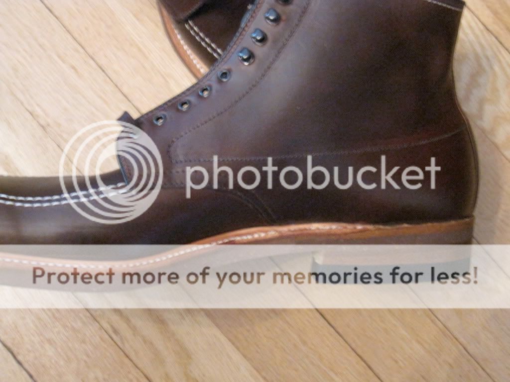 shoemart alden seconds