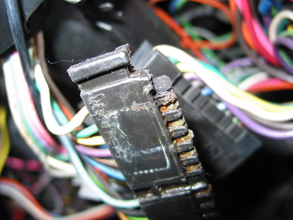 Is With The Brake Light Switch Unplugged And Looking Into The Wiring